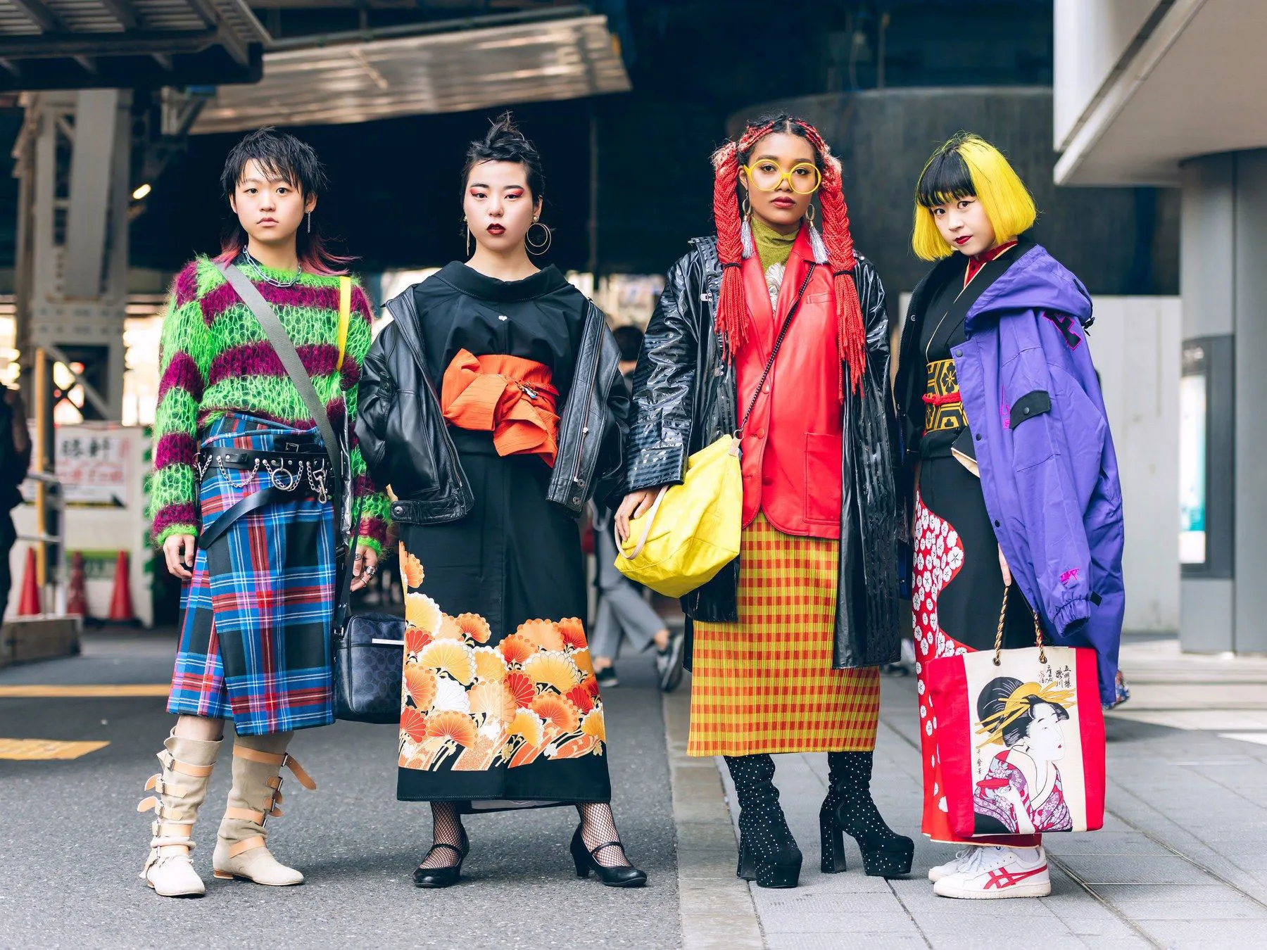 Power Clashing: 