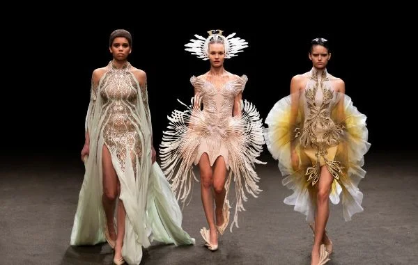 Evolusi Desain Haute Couture Dari Masa Ke Masa