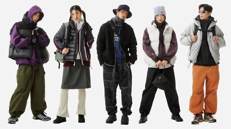 Panduan Tampil Modis Dengan Style Gorpcore Ala Korea